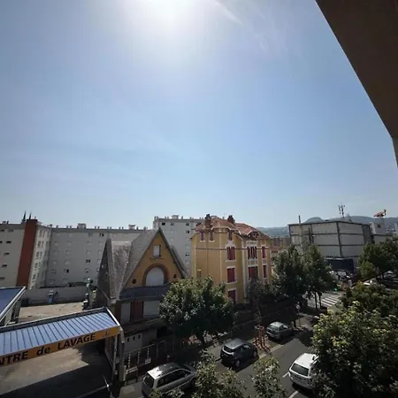Apartment Cosy Avec Ascenseur Clermont-Ferrand